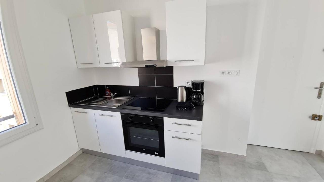 MaxBnb - ISLY - T2 Balcon/clim 50m² - Ouest - Toulon Extérieur photo