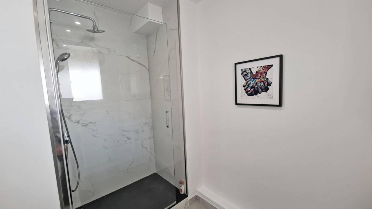 MaxBnb - ISLY - T2 Balcon/clim 50m² - Ouest - Toulon Extérieur photo
